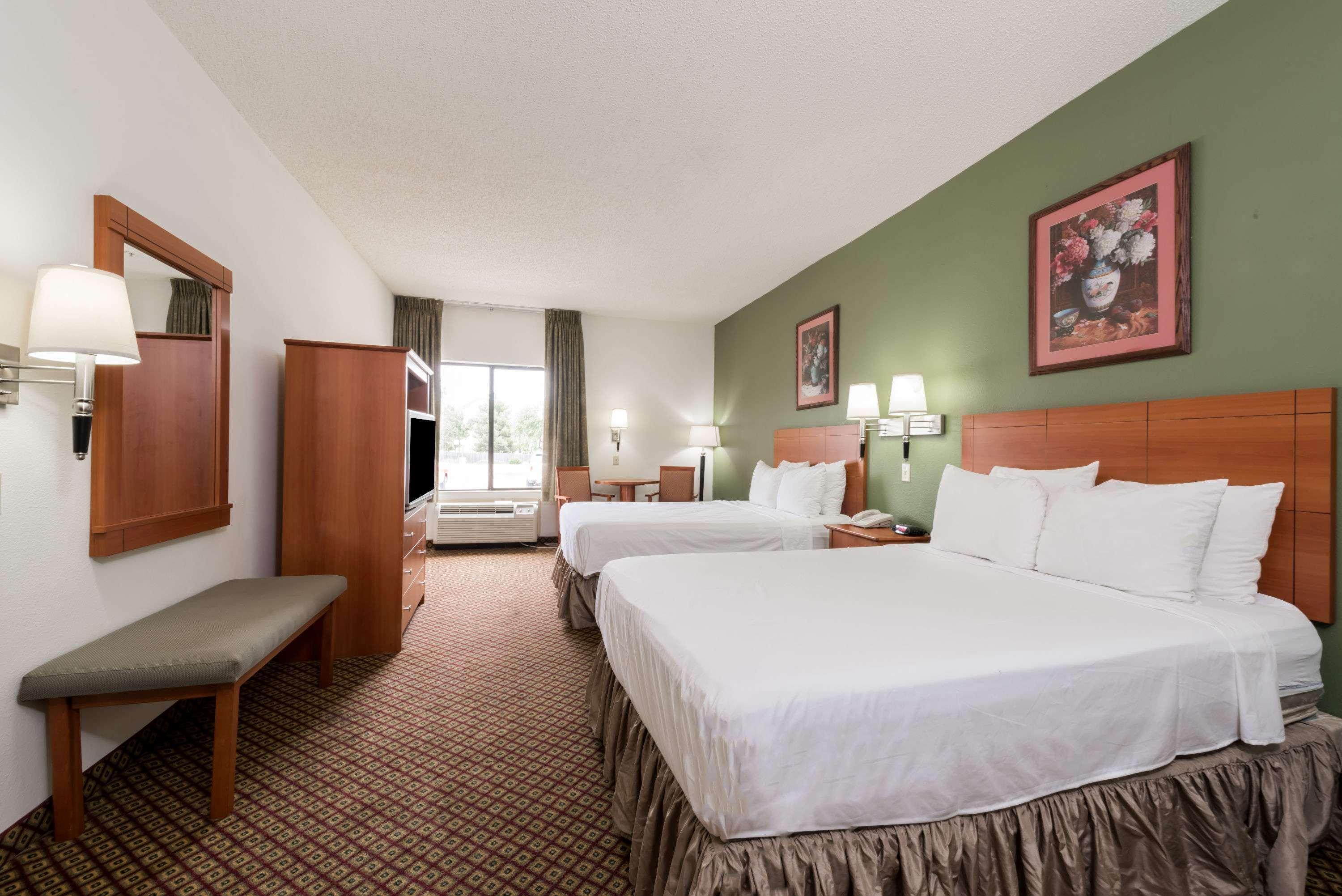 Super 8 By Wyndham Fort Worth Downtown South Exterior foto